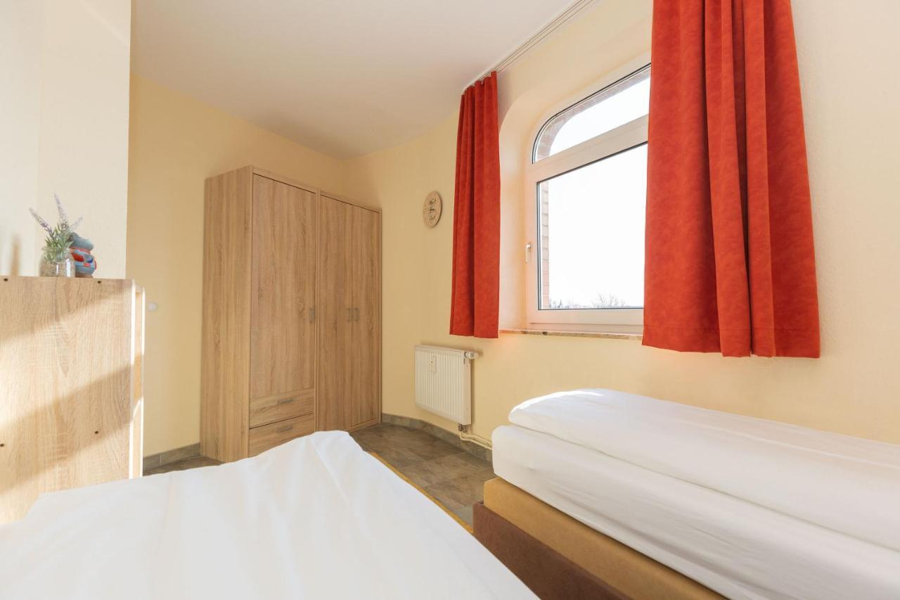Apartment Trafalgar 227