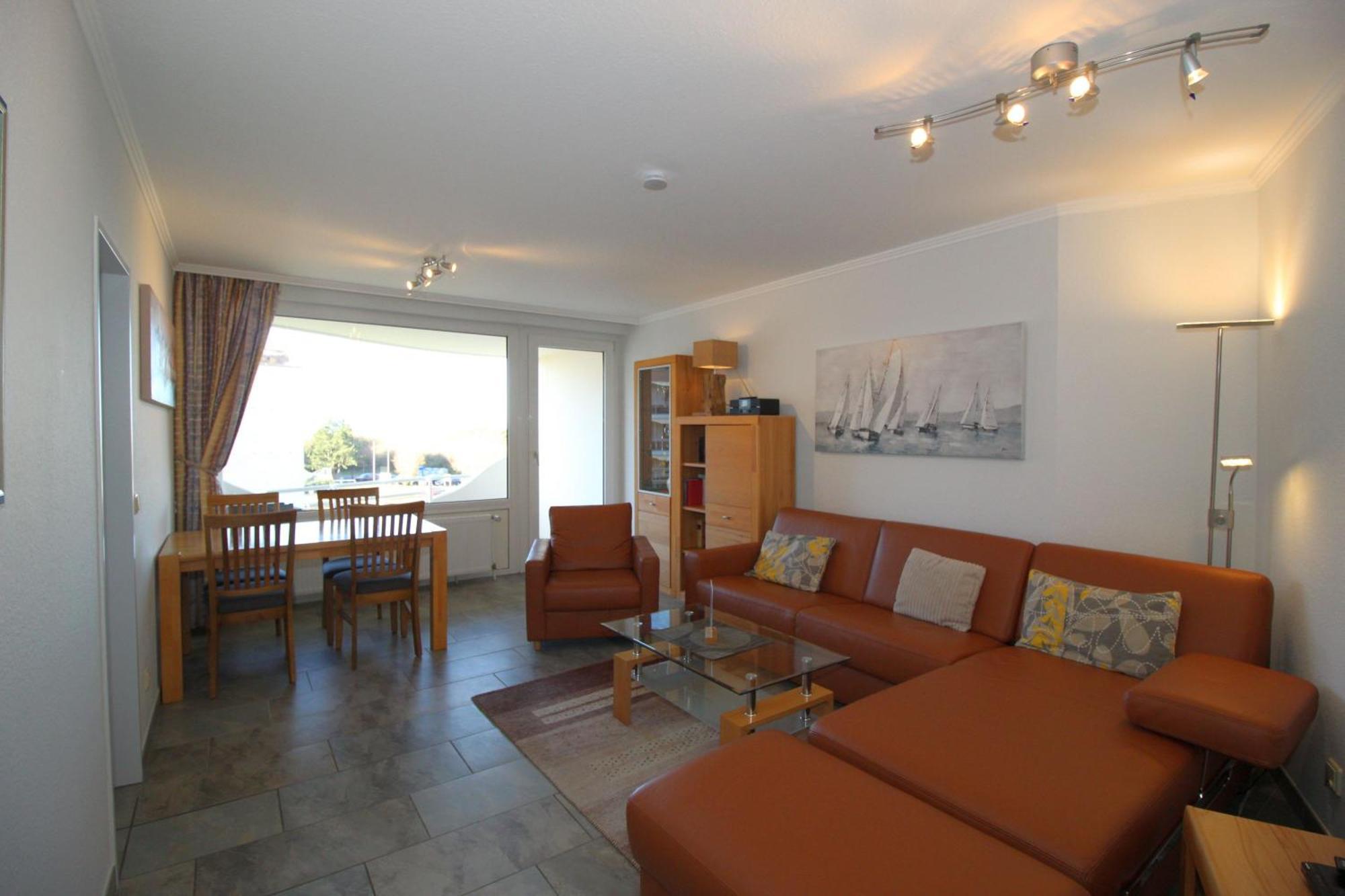 Apartment Trafalgar 227 *